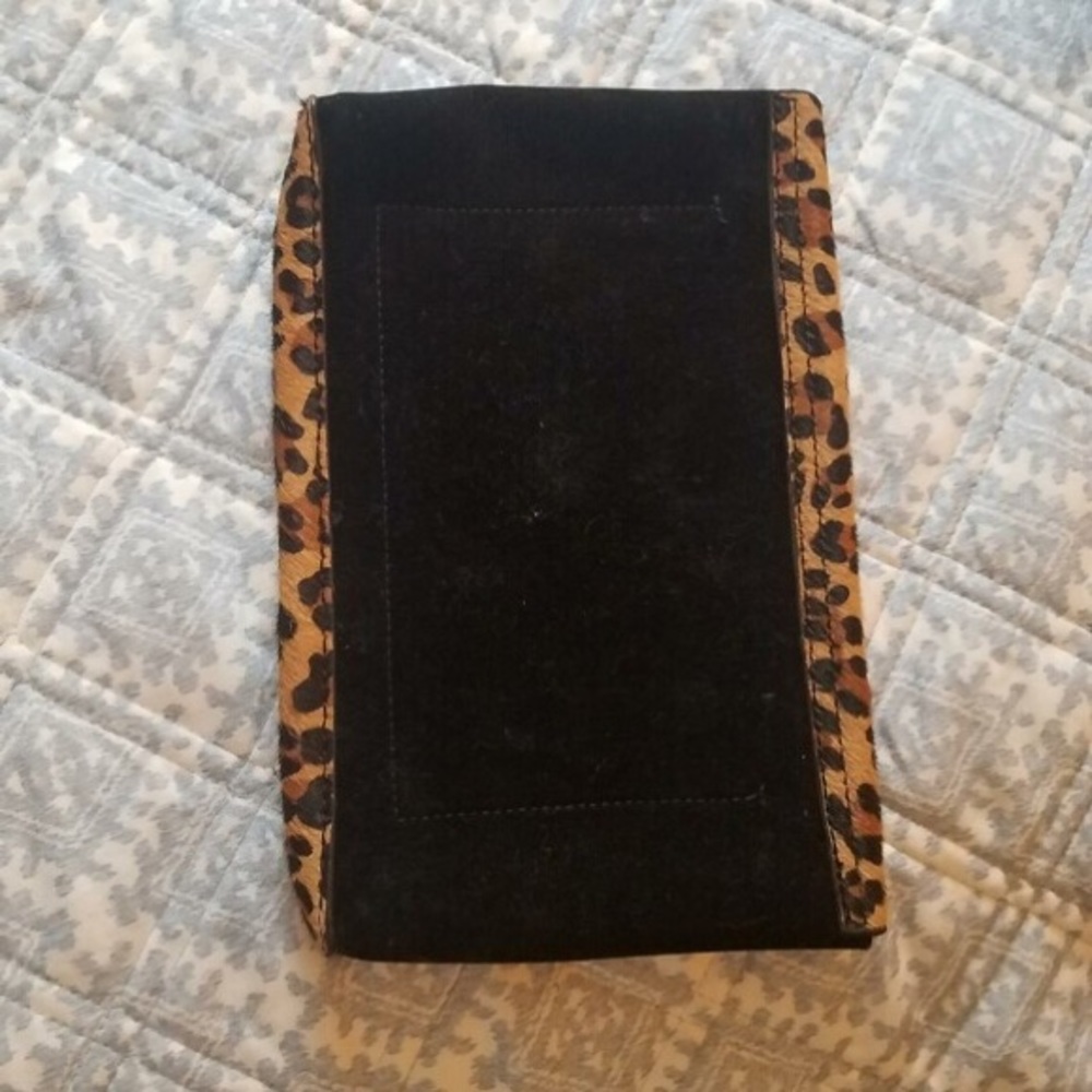 J. Crew Calf Hair & Suede Leopard Envelop Clutch🐆 - Picture 4 of 7